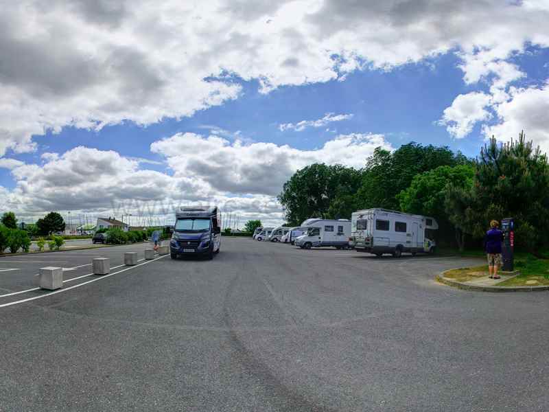 Aire Service Camping Car Panoramique Mobile